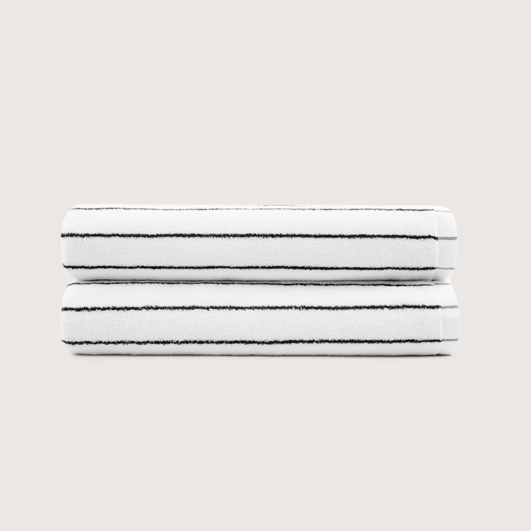 Ultrasoft 100% Cotton Bath Towels ( 1+1 FREE )